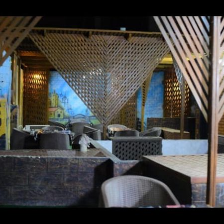 Al Amir Palace Hotel Sūhāj ภายนอก รูปภาพ