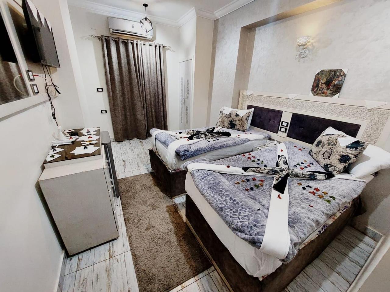 Al Amir Palace Hotel Sūhāj ภายนอก รูปภาพ